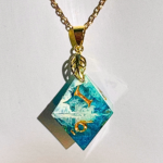 collier pendentif dé d8 bleu et blanc avec des paillettes, modèle d8